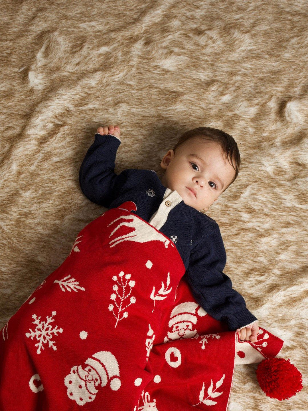 Buy Greendeer Red & White Cartoon Characters Mild Winter 350 GSM Cotton Single Bed Blanket