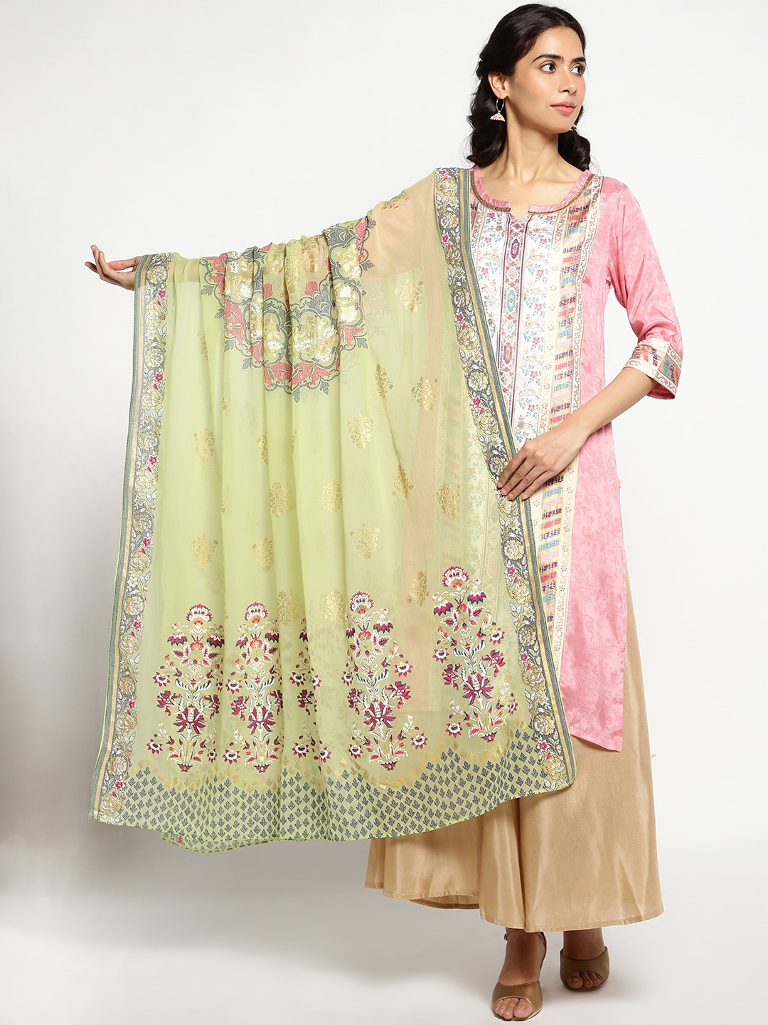 Crespo Etnico Pesante Lehenga Choli Con Bhadhani Stampa Dupatta per
