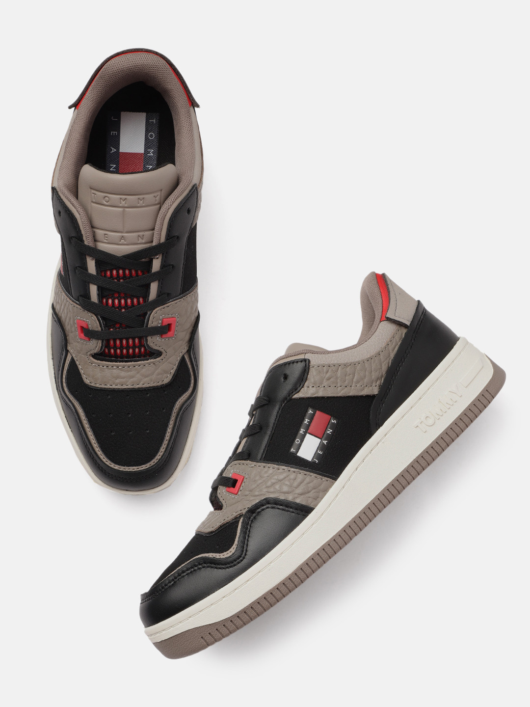 tommy hilfiger sneakers