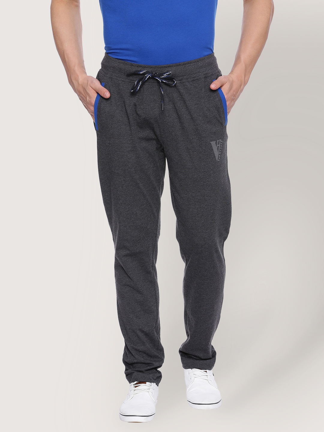 van heusen track