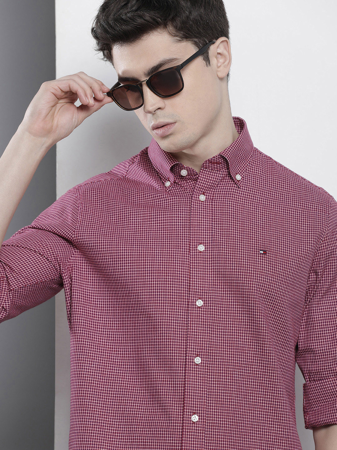 Buy Tommy Hilfiger Men Pure Cotton Checked Button Down Collar Casual