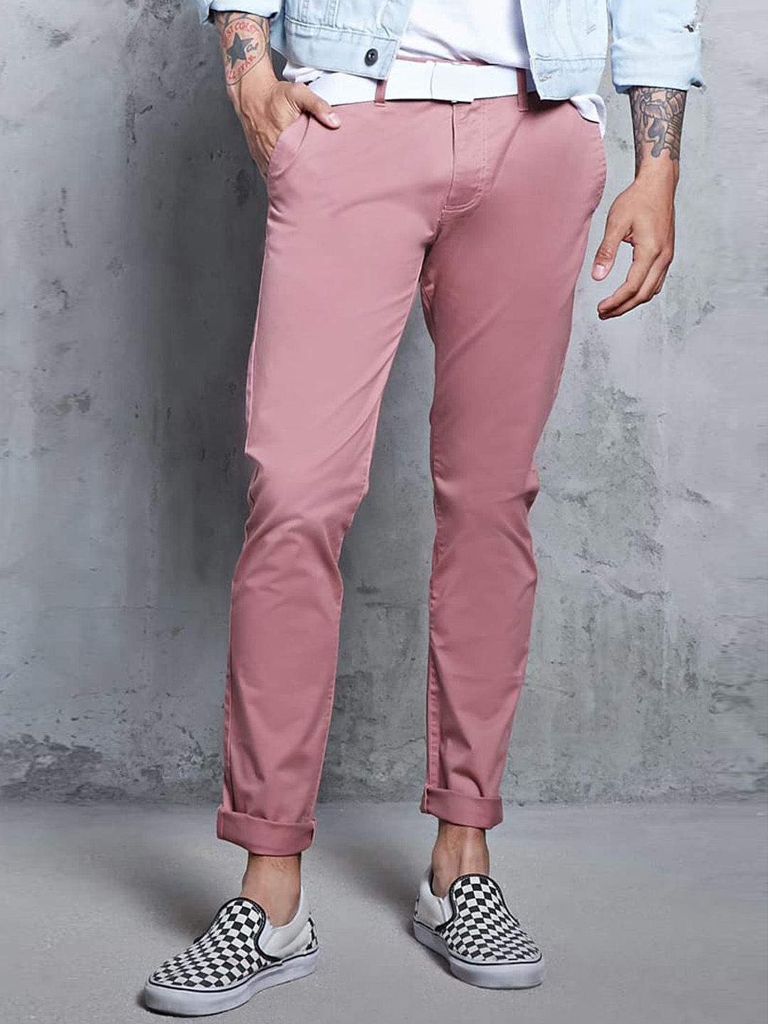11512112231720 FOREVER 21 Men Mauve Solid Chinos 1471512112231613 1 