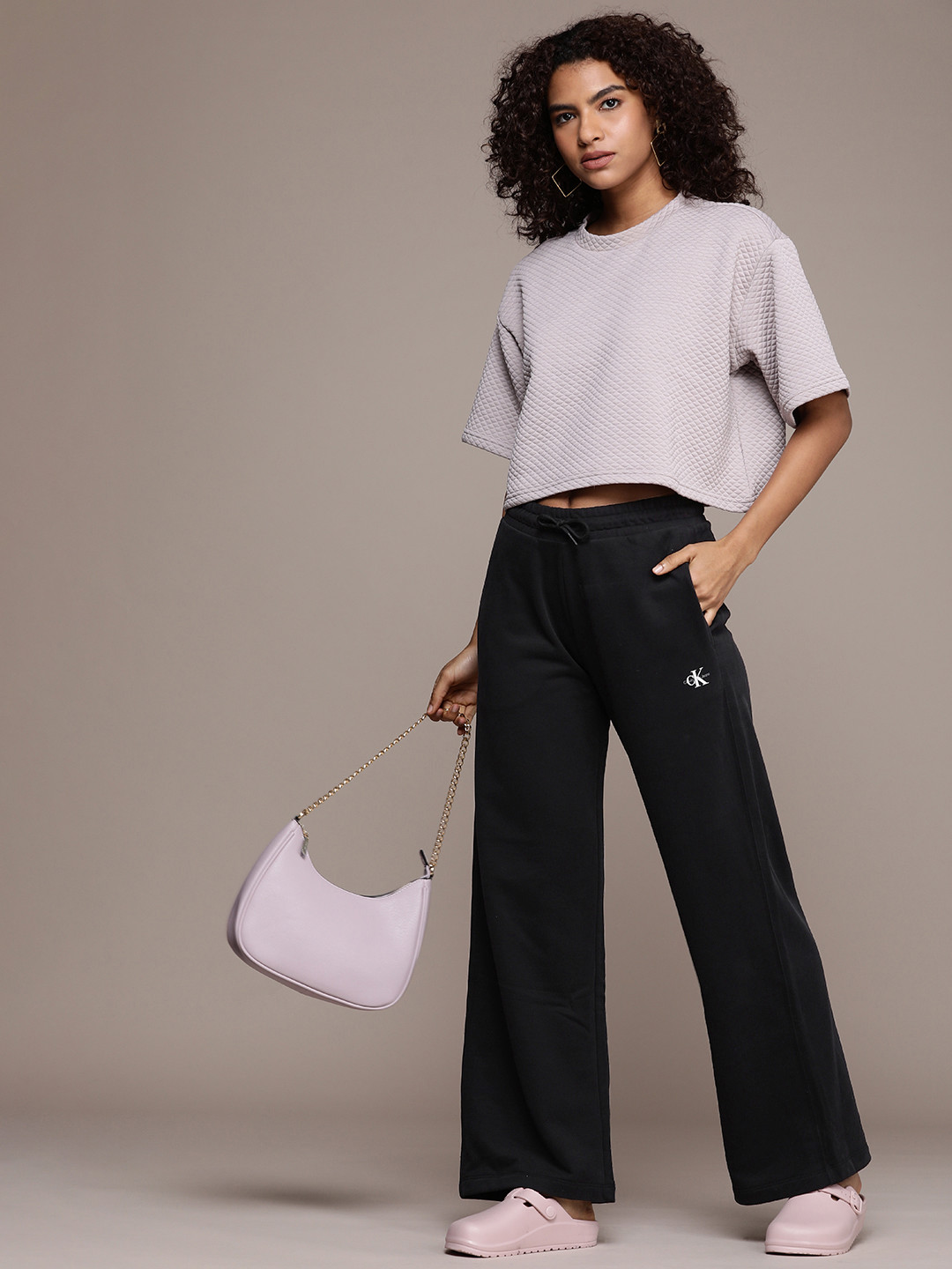 Buy Calvin Klein Jeans Women Relaxed Fit Pure Cotton Straight Track