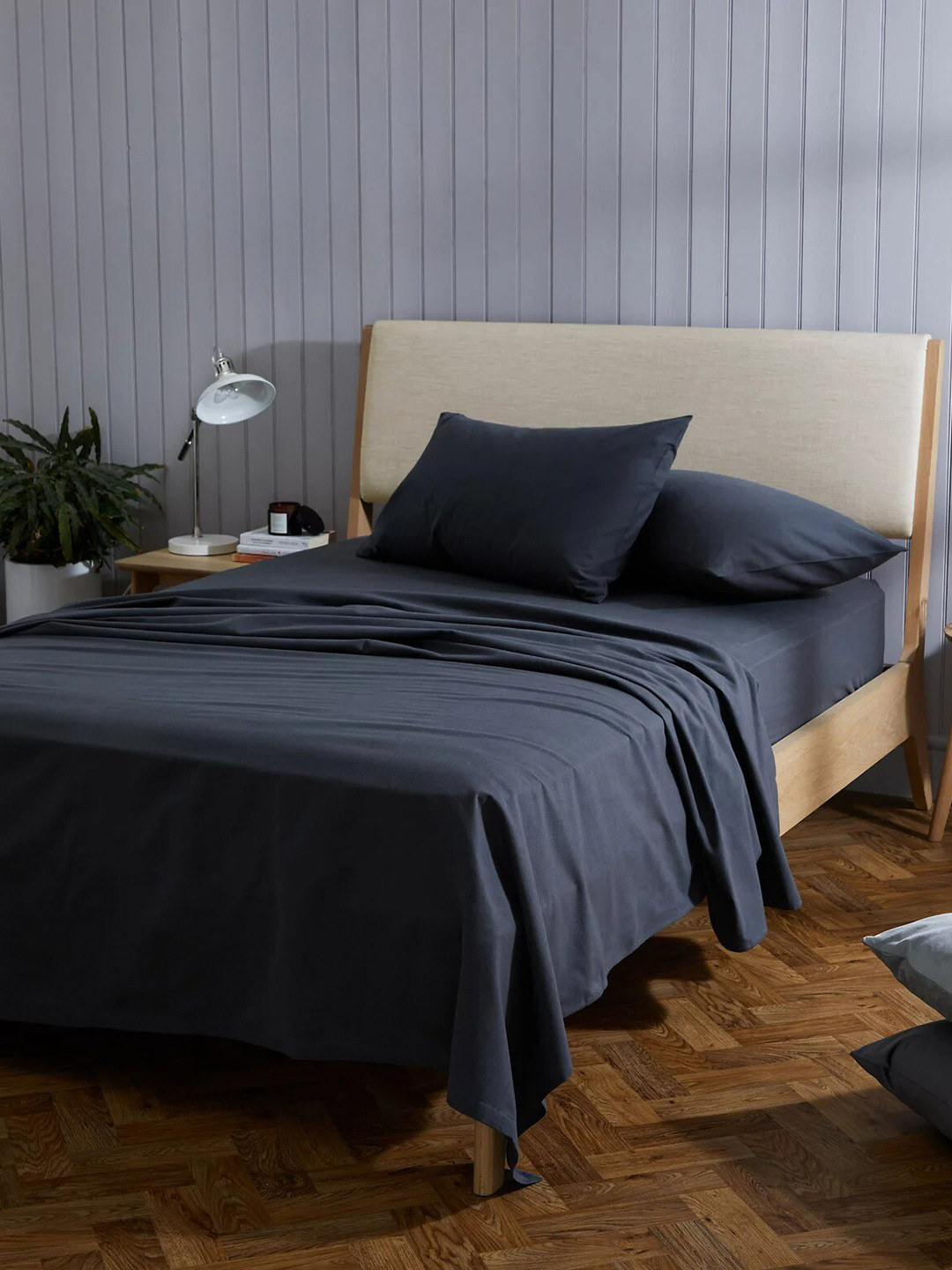 Buy Marks & Spencer Brush Charcoal 128 TC Cotton Queen Bedsheet With 2