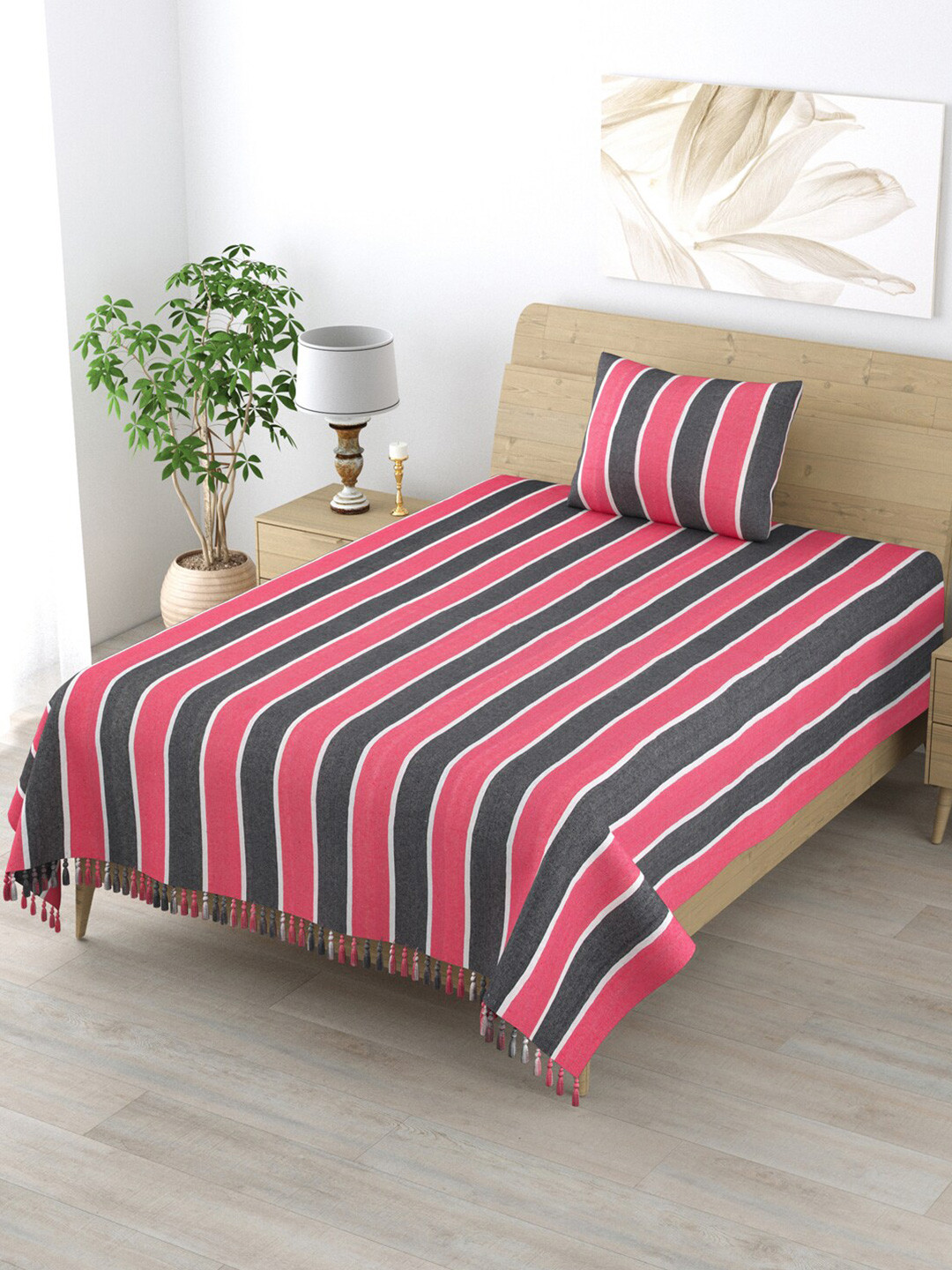 Buy Varde Handloom Pink & Grey Striped 210 TC Single Bedsheet With 1