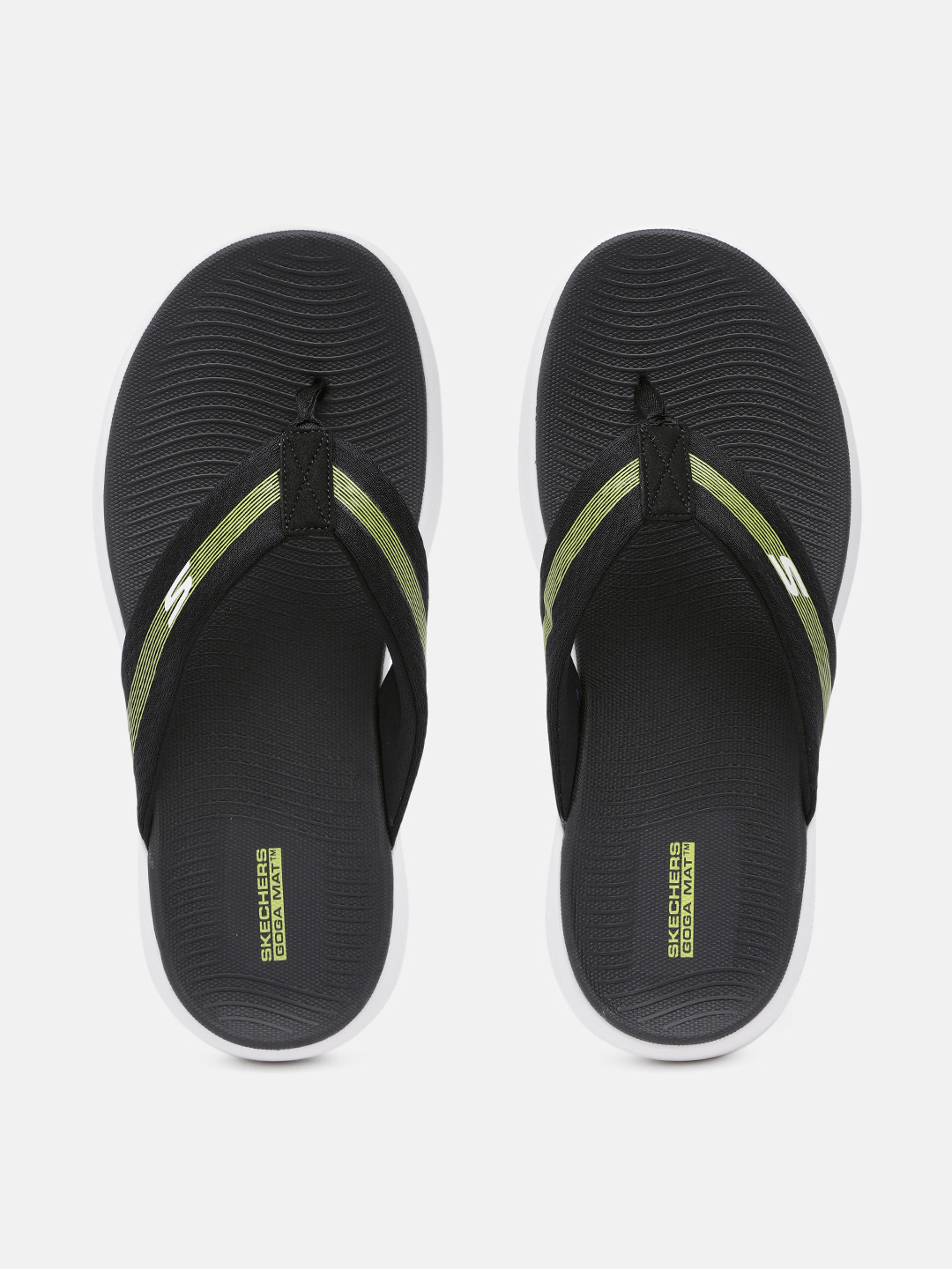 Buy Skechers Men MAX CUSHIONING ESSENTIAL SAND Striped Thong Flip Flops