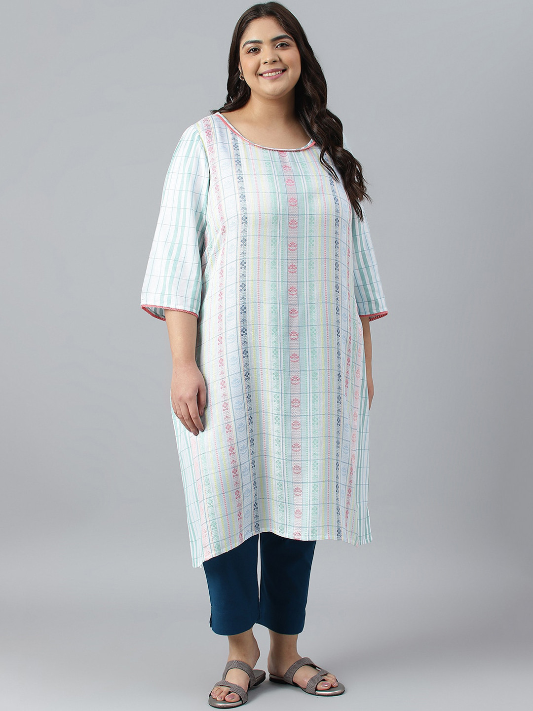 Gold Lurex Knitted Plus Size Winter kurta