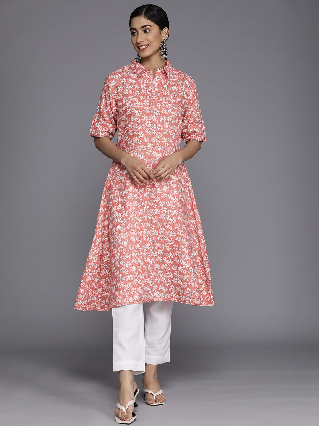 Buy MASSTANI BY INDDUS Women Floral Printed Shirt Collar Kurta With