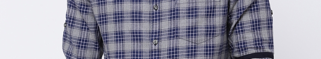 Buy LOCOMOTIVE Men Grey & Navy Blue Slim Fit Checked Casual Shirt ...