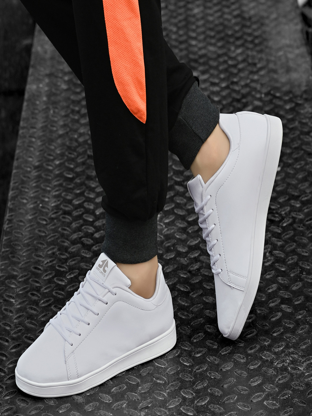 Buy OFF LIMITS Men Training Or Gym Non Marking Shoes Sports Shoes for