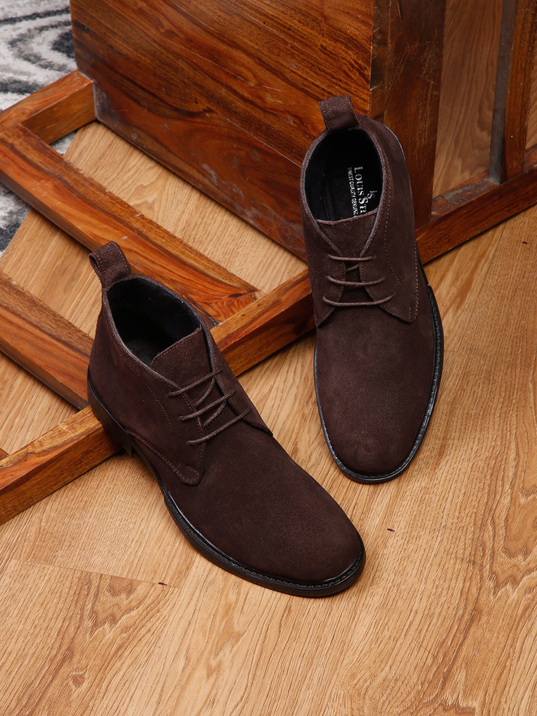 Men's Vintage Leather Chukka Boots – Hand-Stitched, Side Zip, Non