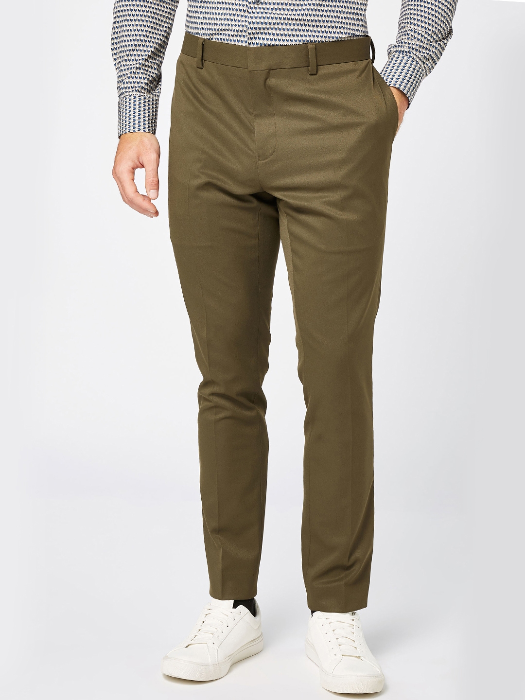 Buy Next Men Olive Green Slim Fit Solid Chino Trousers - Trousers for ...