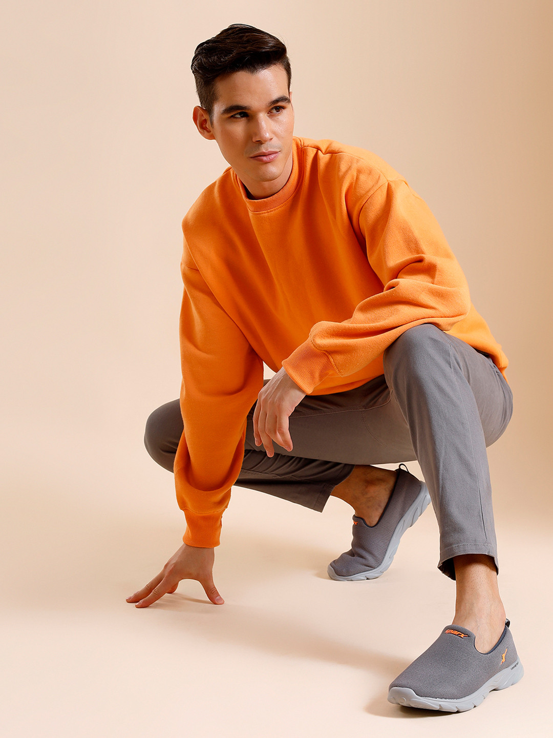 sparx walking shoes for men