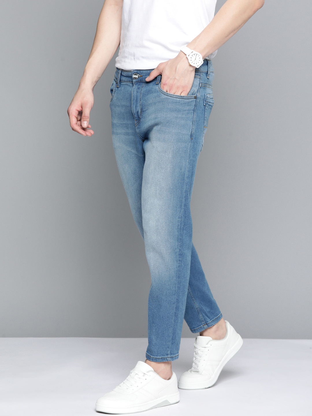 Buy Mast & Harbour Men Carrot Fit Light Fade Stretchable Jeans Jeans