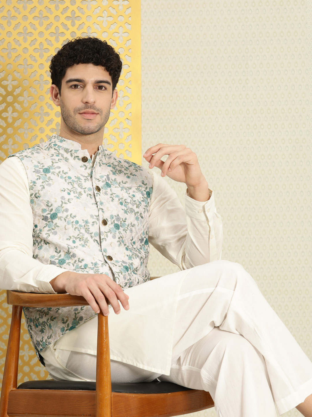Buy House Of Pataudi Jashn Floral Woven Design & Sequined Nehru Jacket