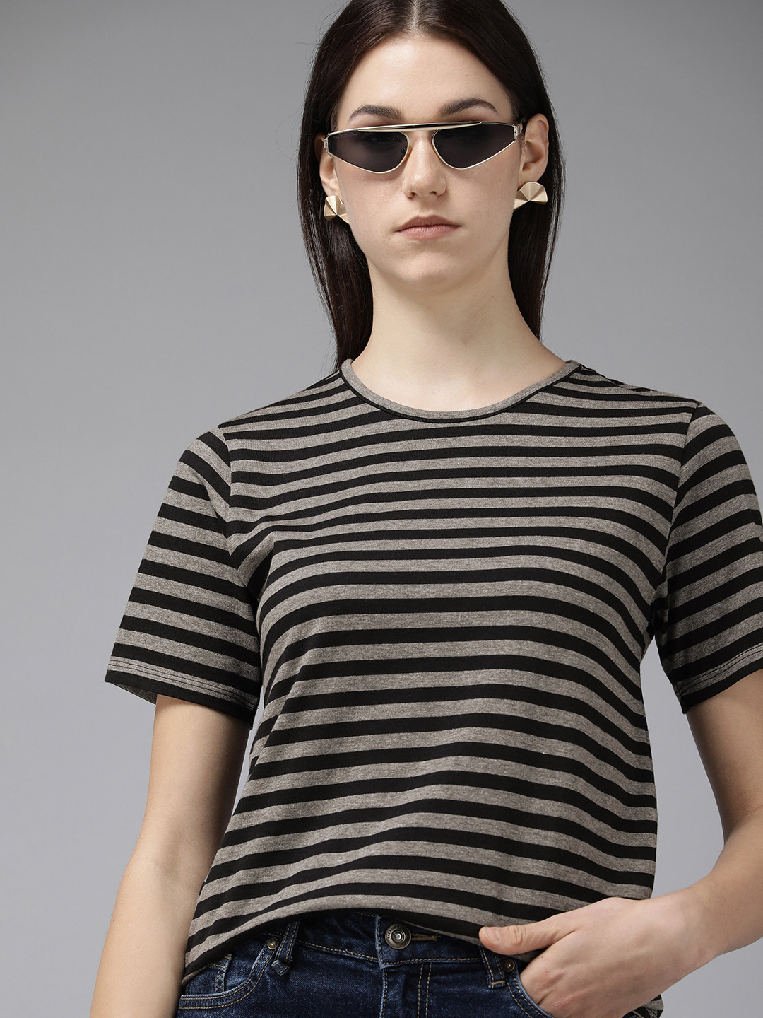 2610079 Round Neck Striped T-Shirt main image 0