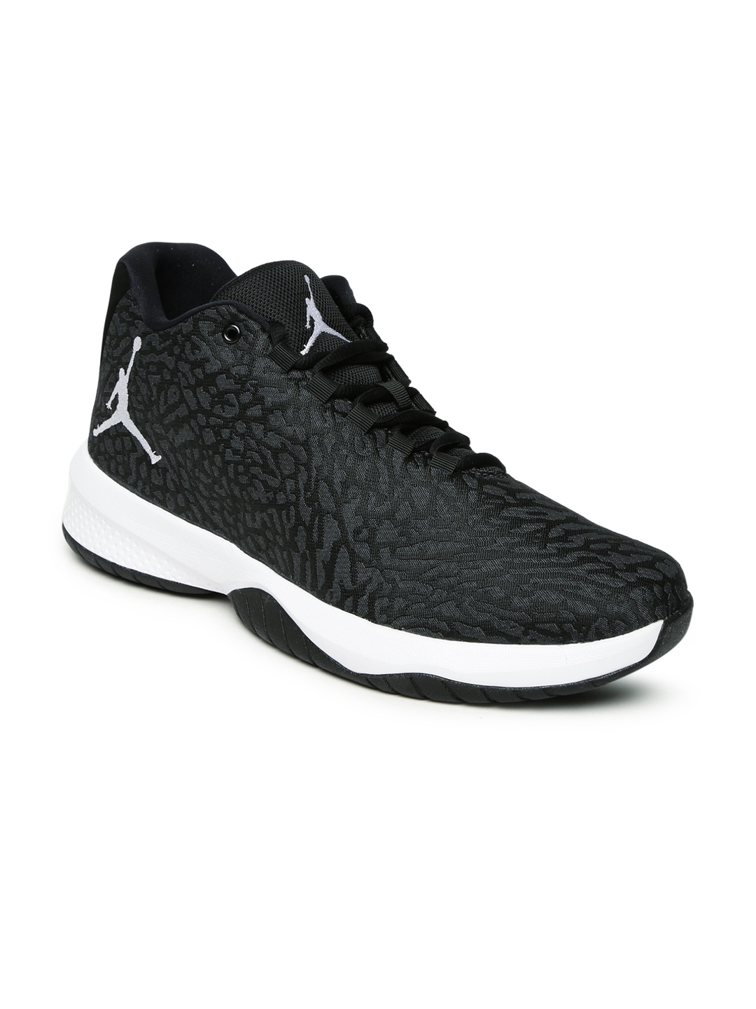 mid top basketball shoes nike