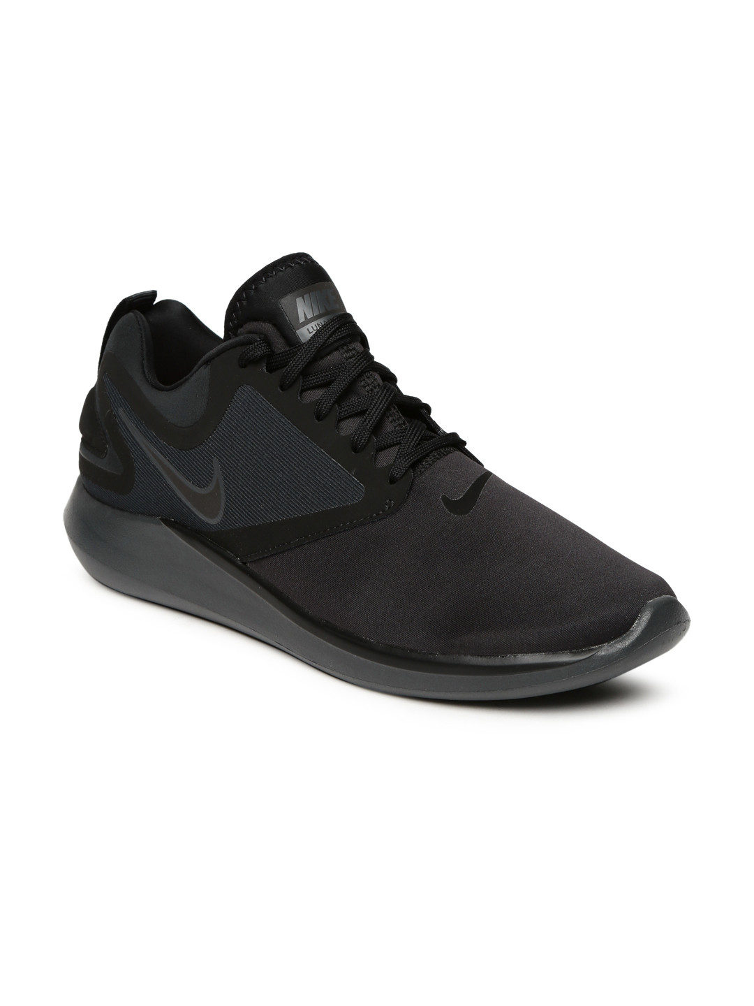 mens black nike running shoes