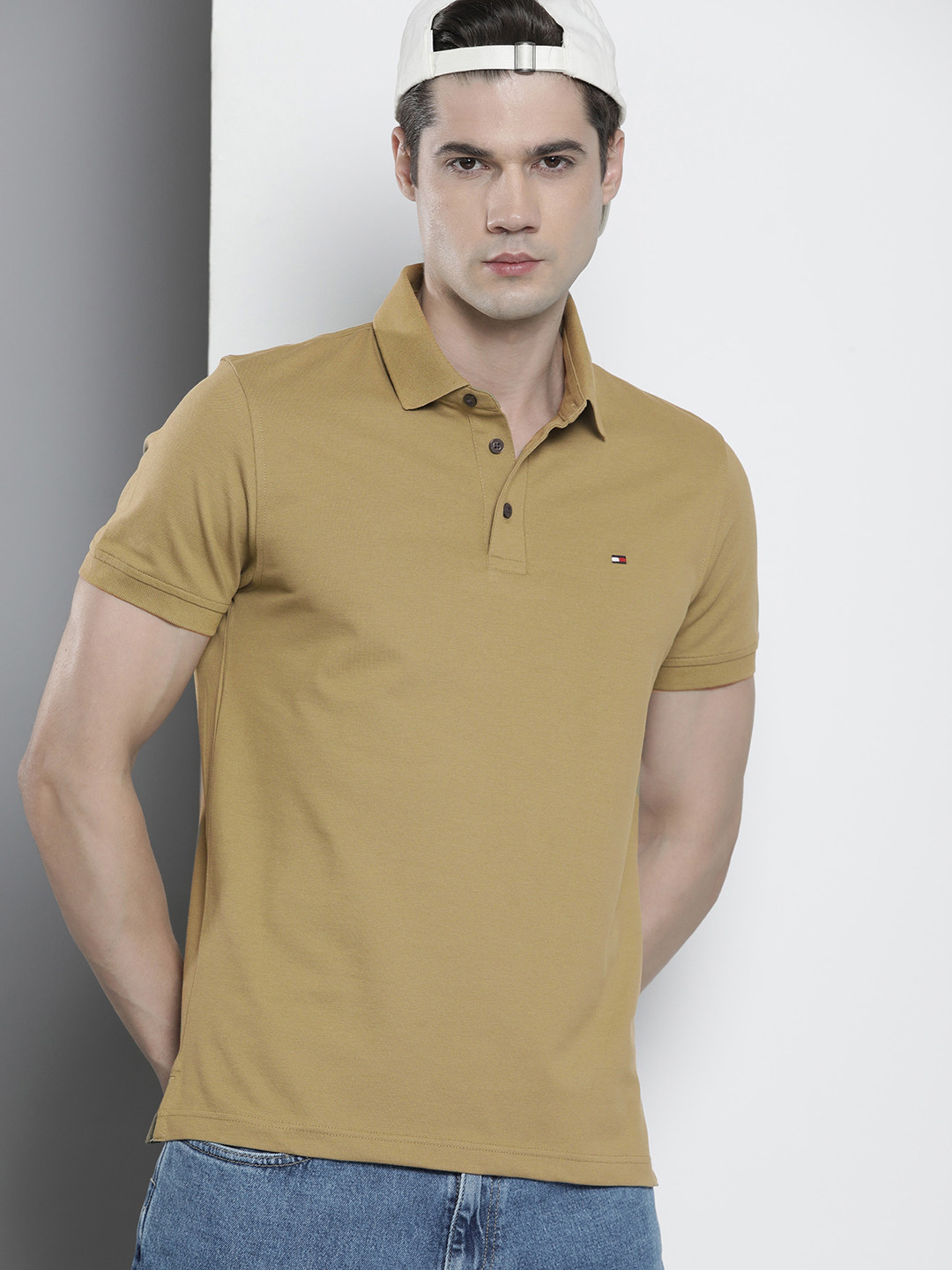 buy-tommy-hilfiger-men-solid-polo-collar-slim-fit-t-shirt-tshirts-for
