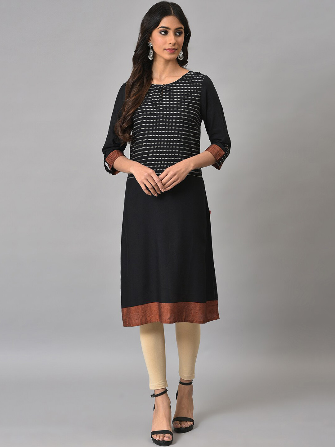 Buy W Women Striped Printed Kurta With Leggings Kurta Sets for Women