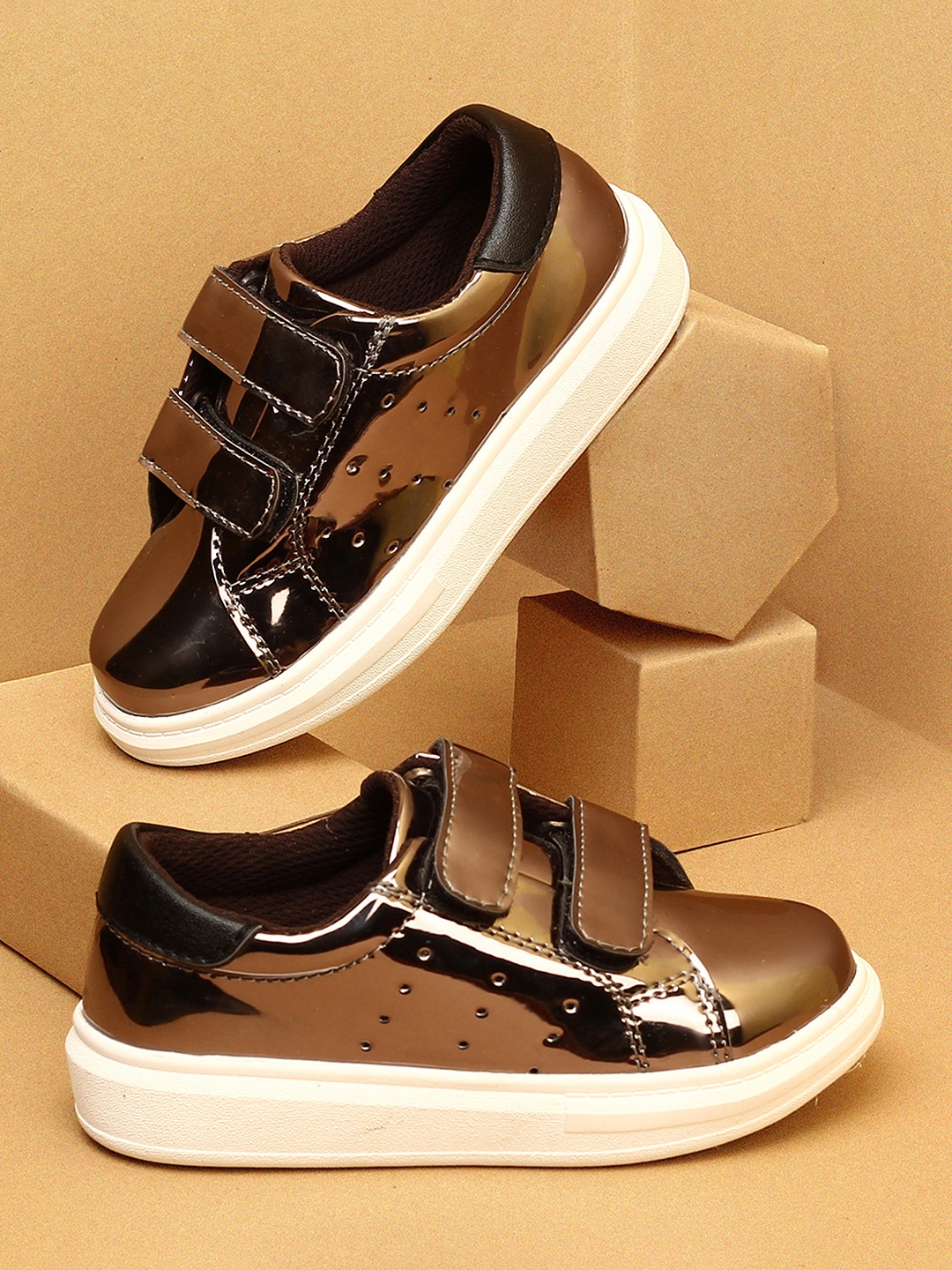 shoes for girls on myntra
