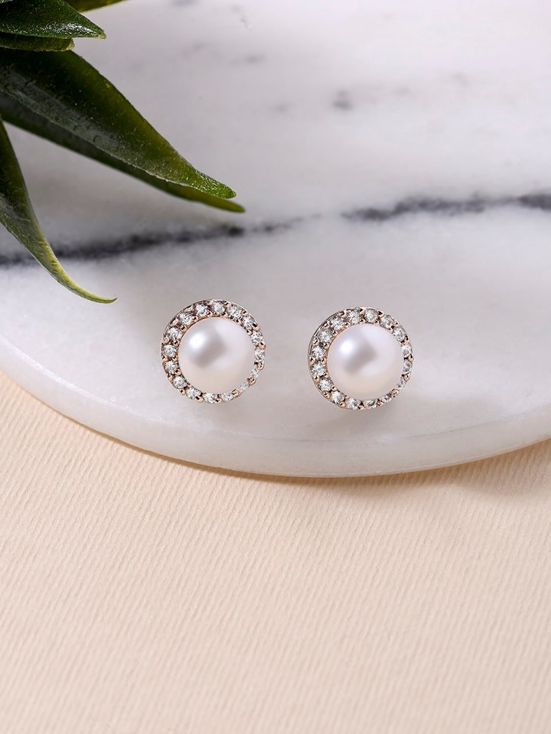 Stylish Latest Fashion Rose Gold Plated Glittering Crystal AD Stone Studs Earrings for Women & Girls
