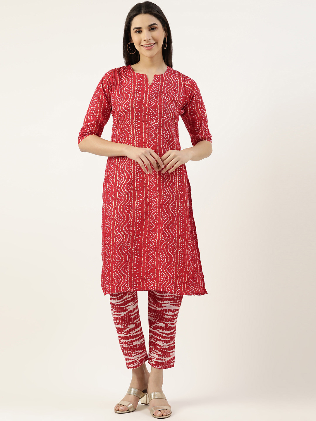 Women Bandhani Poly-Chiffon Asymmetric Hemline Kurta Set