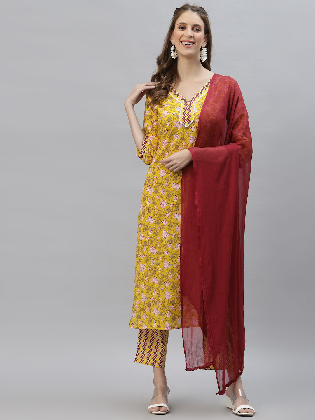 Ethnic Motifs Printed Straight Kurta With Trousers & Dupatta