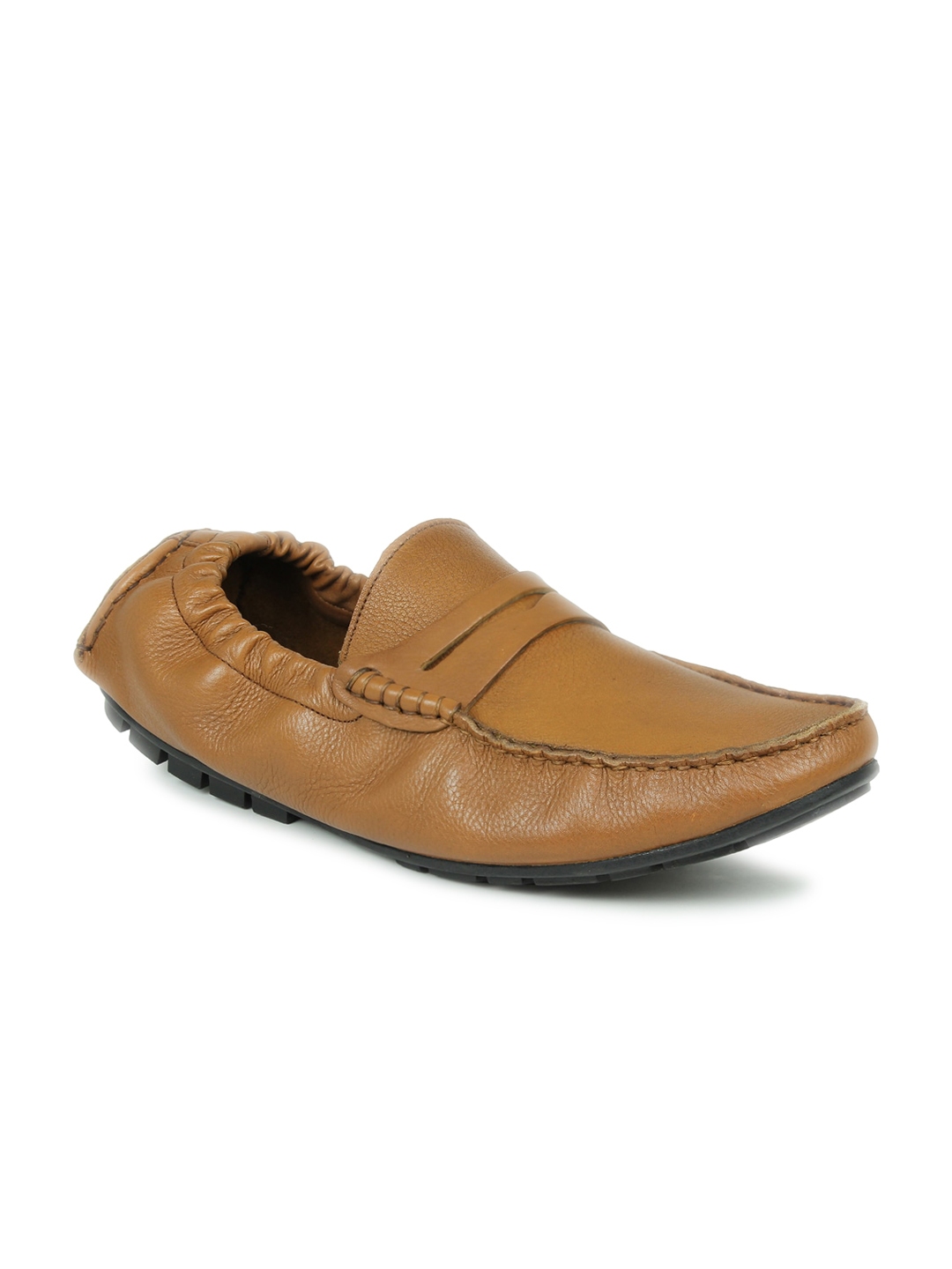 Buy Privo By Inc5 Men Comfort Insole Leather Loafers Casual Shoes For Men 21647114 Myntra 7077