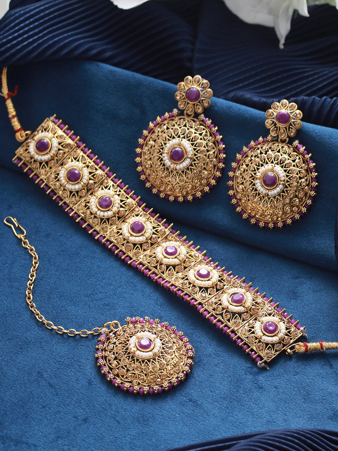 Trendy Kundan-Studded Handcrafted Jewellery Set main image 0