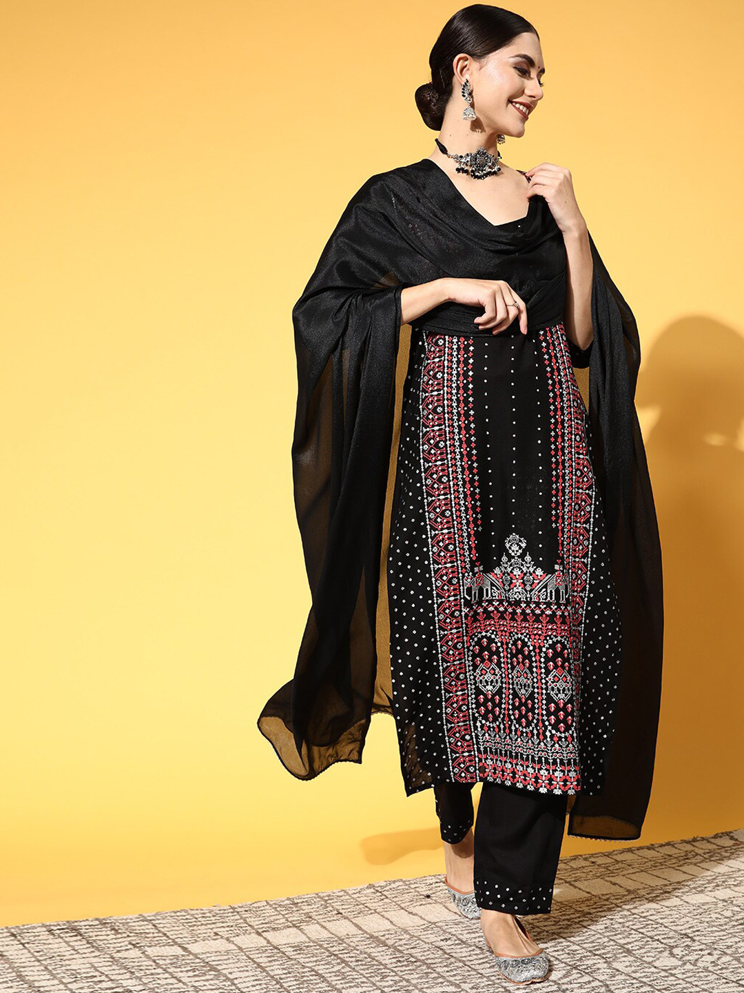 Women Wine Cotton Ethnic Motifs Printed Kurta with Pant & dupatta
