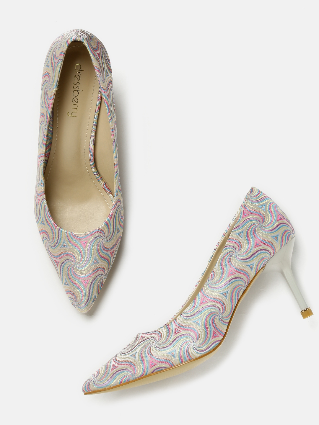 pump heels myntra