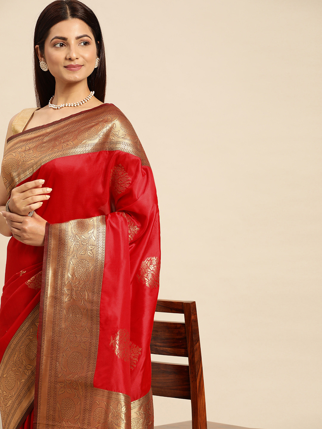 Buy Royal Rajgharana Saree Ethnic Motifs Zari Art Silk Banarasi Sarees