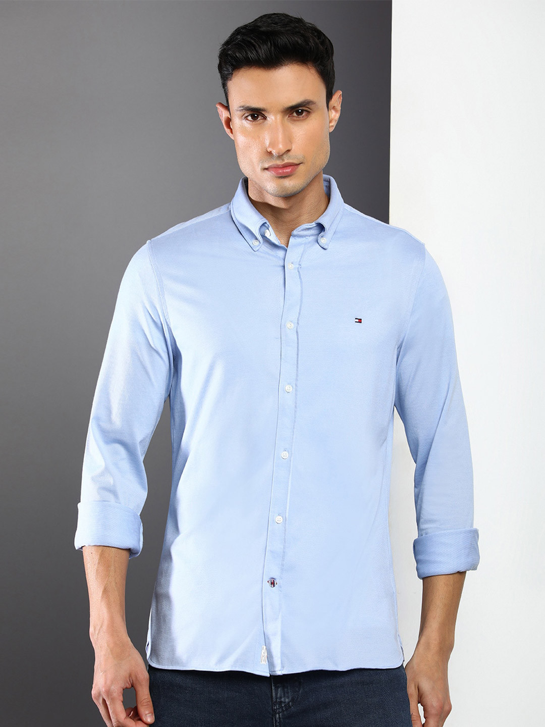 Buy Tommy Hilfiger Men Slim Fit Casual Shirt Shirts for Men 21747634