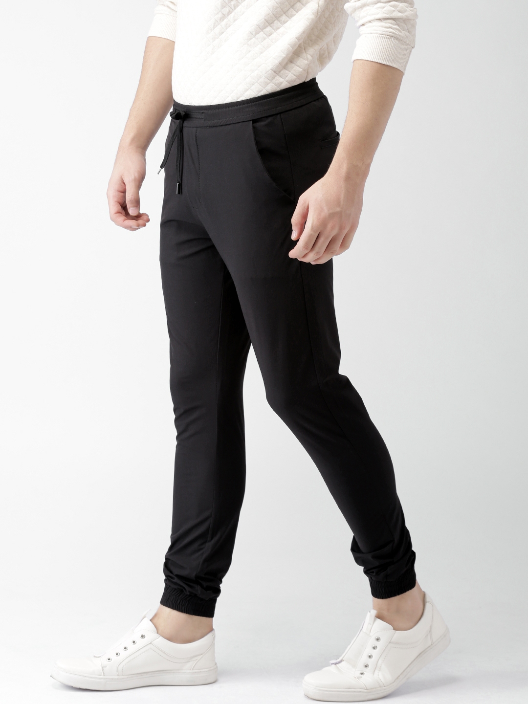 mast and harbour joggers