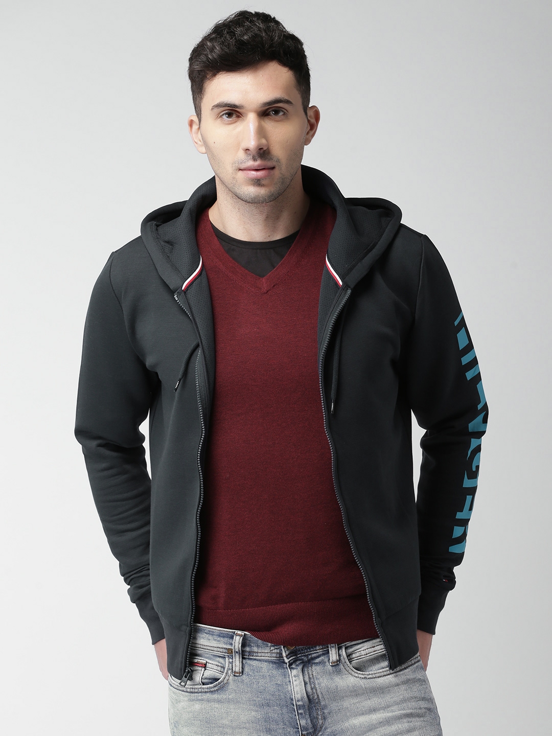 tommy hilfiger sweat shirt