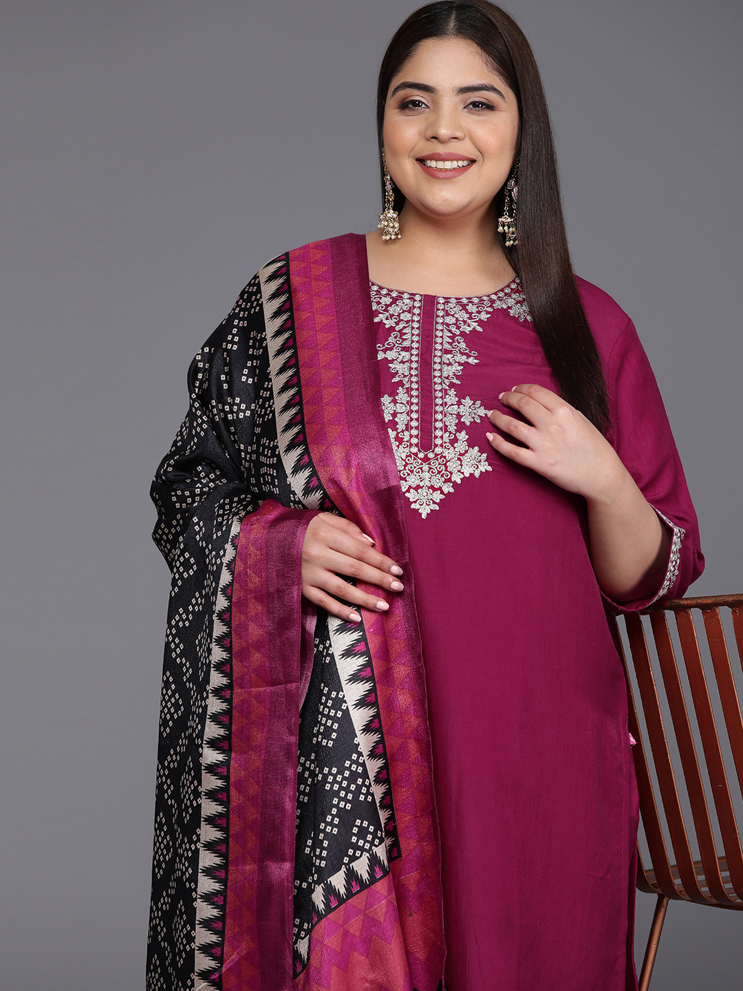Women Floral Yoke Design Kurta with Trousers