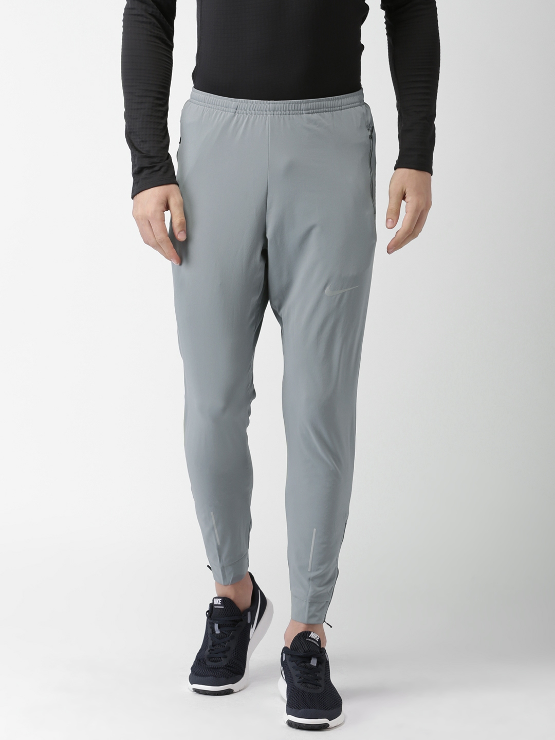 essntl pant nike