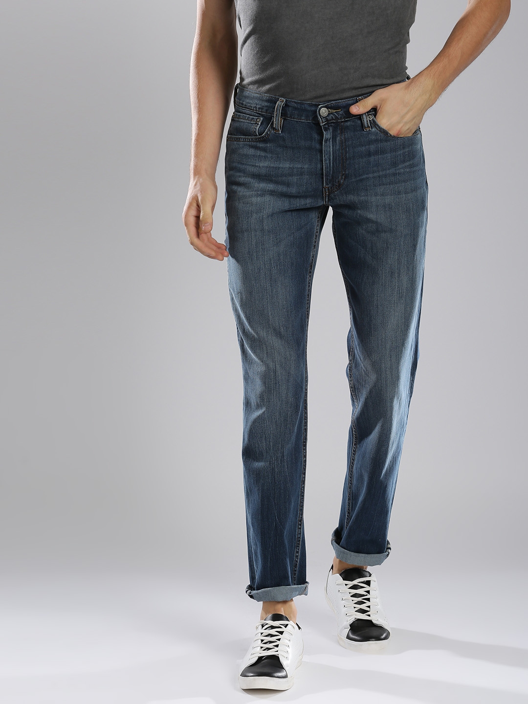 levis stretchable jeans