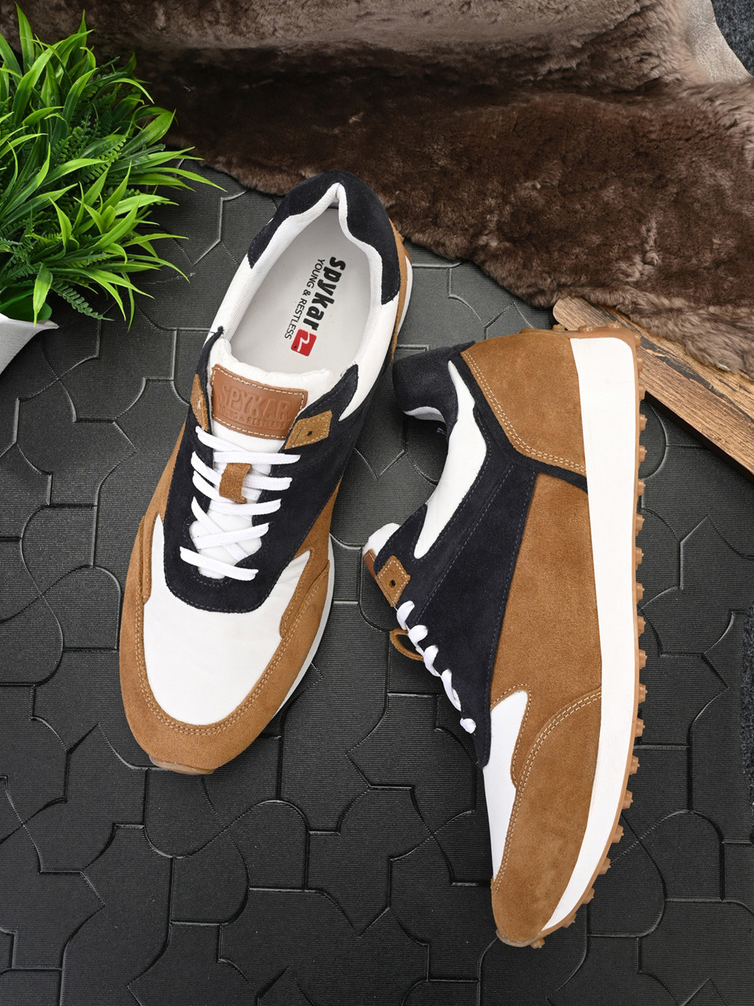 spykar running shoes