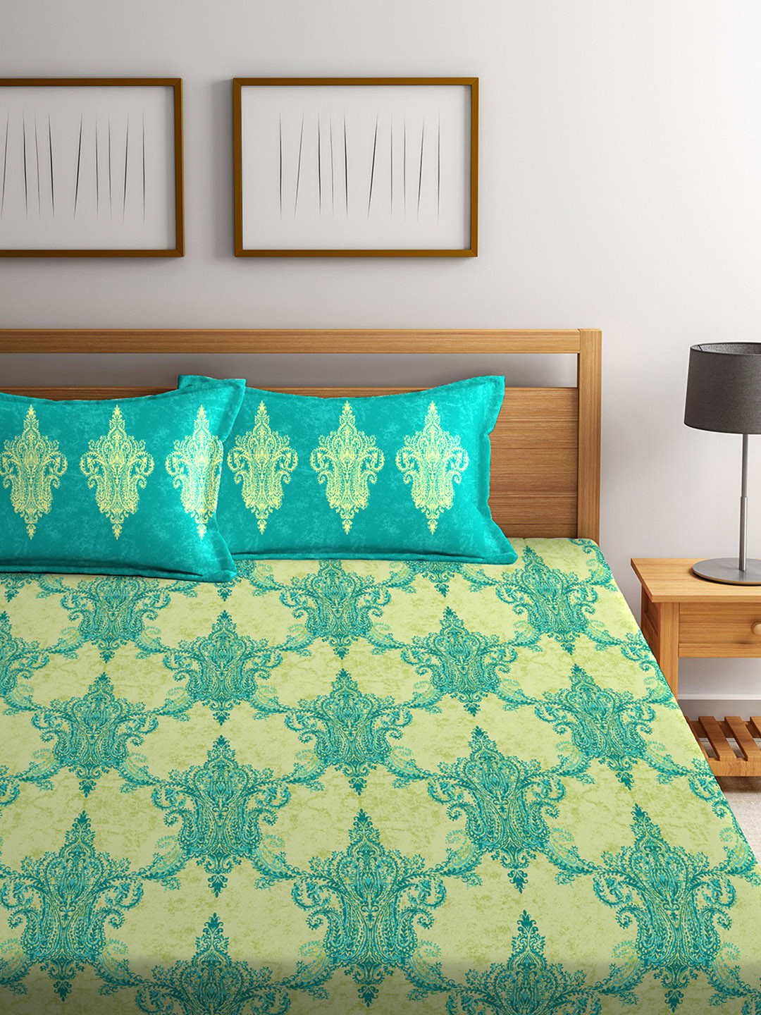 Buy Tangerine Green 144 TC Cotton Double Bedsheet With 2 Pillow Covers