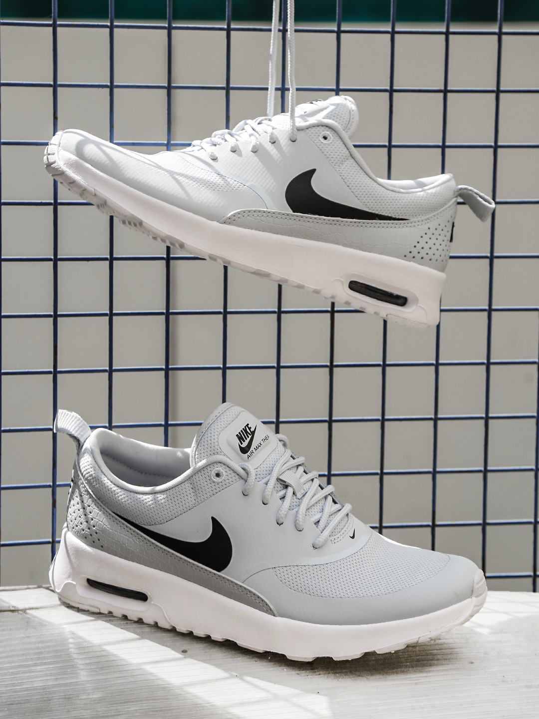 nike air thea womens white