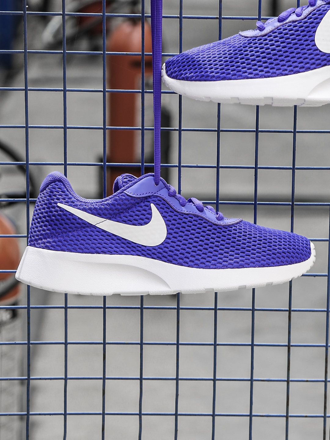 nike tanjun trainers blue