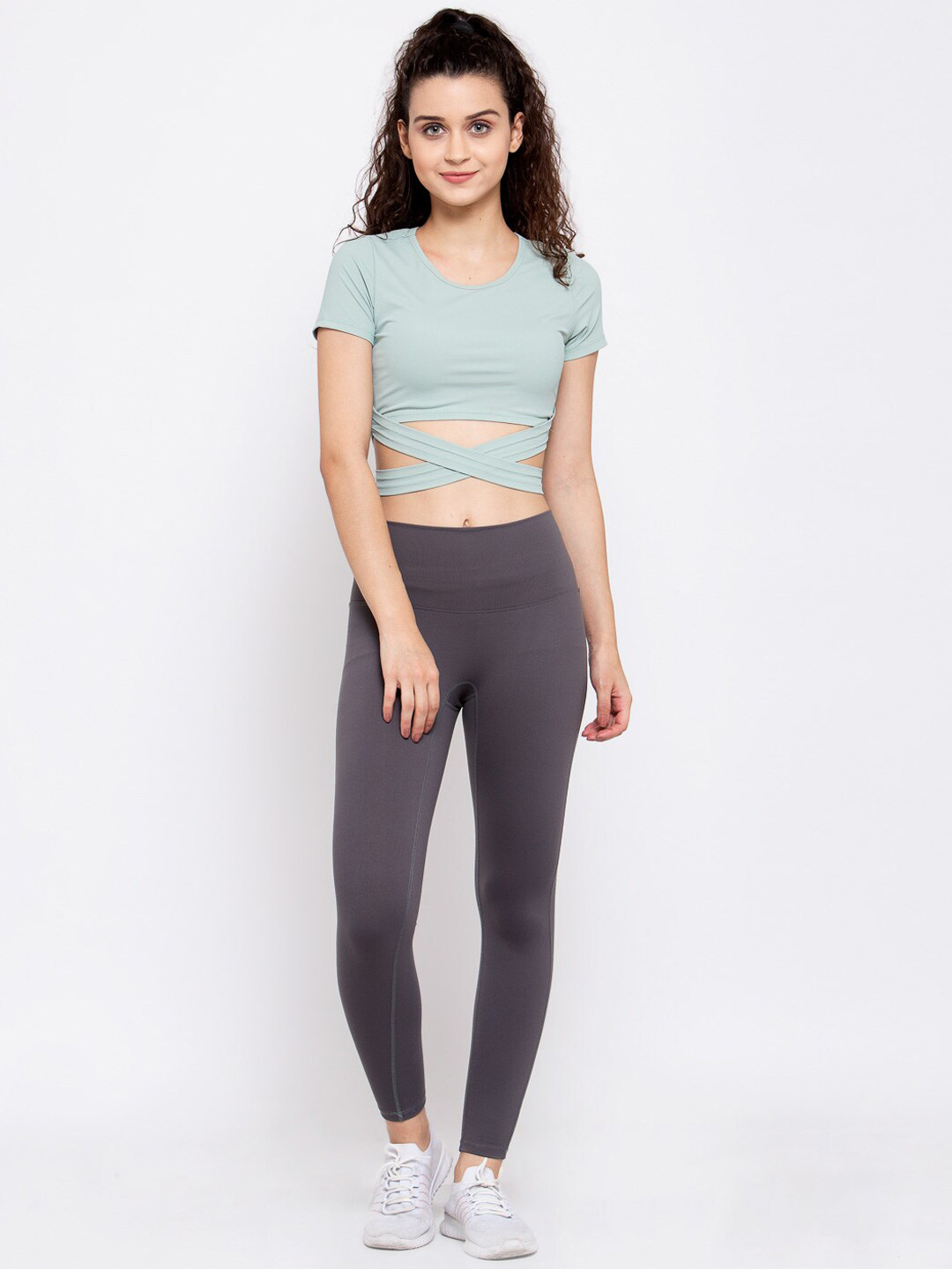 Buy Iki Chic Women Round Neck Crop Yoga Sports Top With Tights Co Ord
