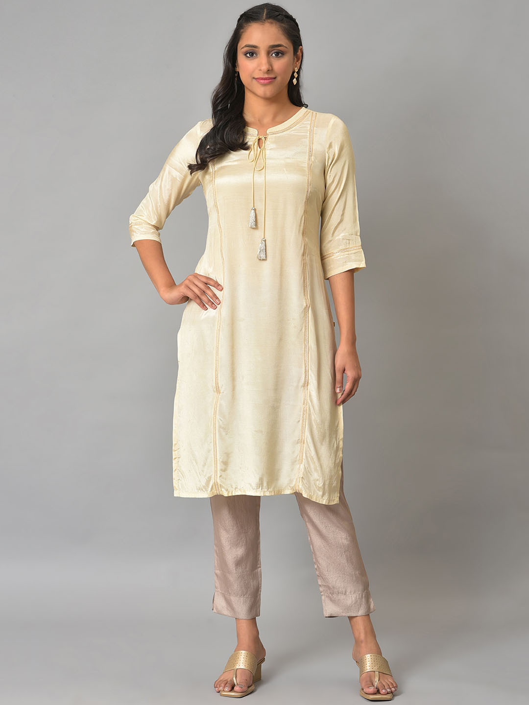 Women Teal Keyhole Neck Straight Kurta