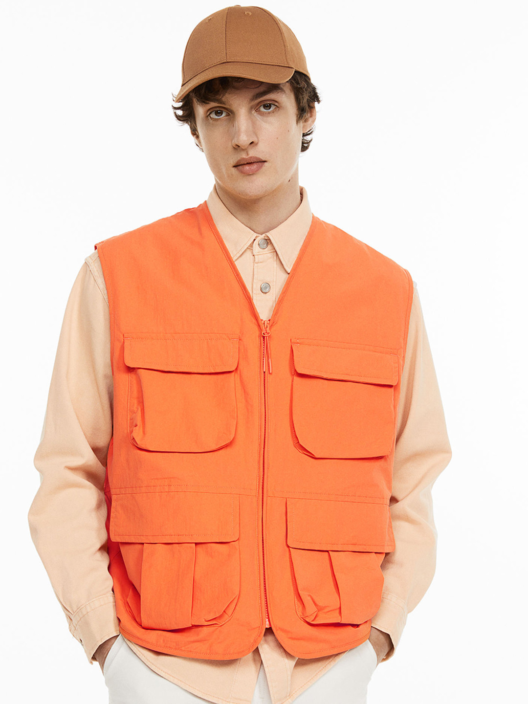 Buy H&M Men Relaxed Fit Nylon Cargo Gilet Jackets for Men 21984560