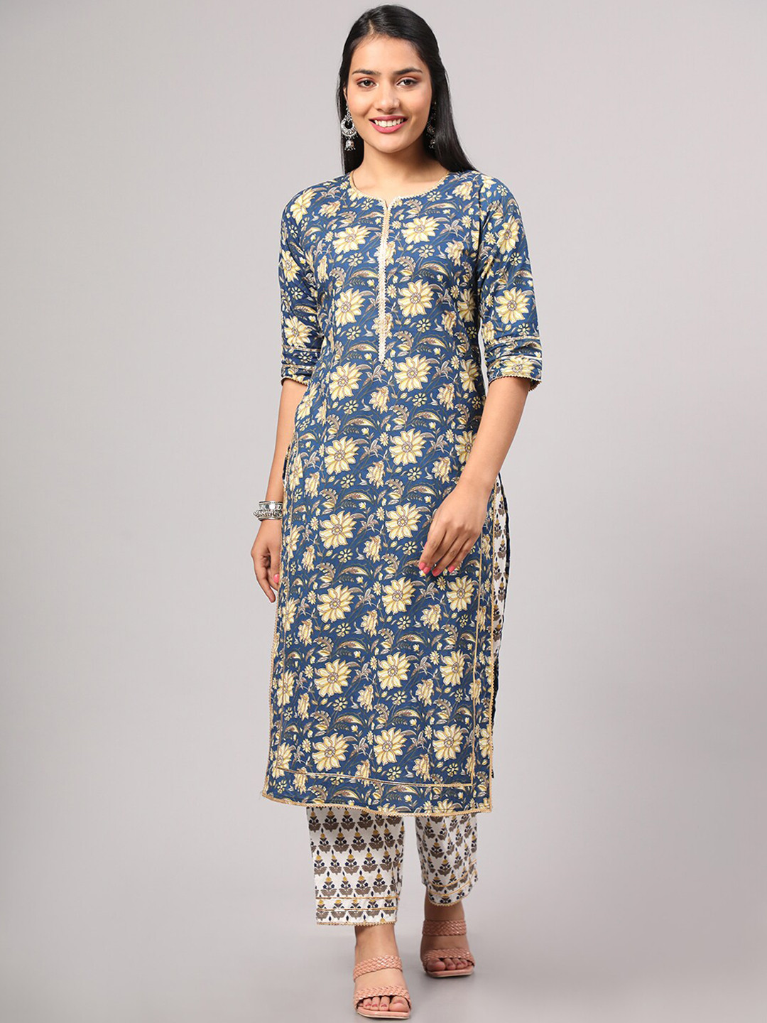 Vastraa Fusion Designer Printed Patchwork Straight Cotton Kurti for Women Casual & Office Wear