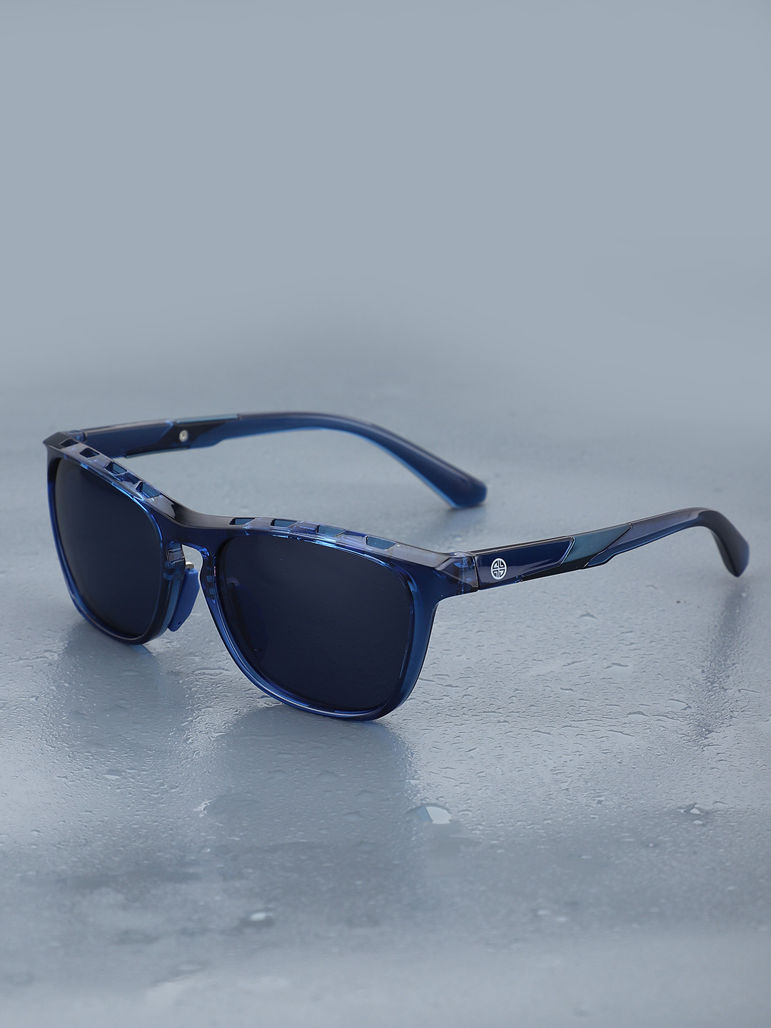 Buy Carlton London Premium Men Sunglasses With Polarised & UV Protected