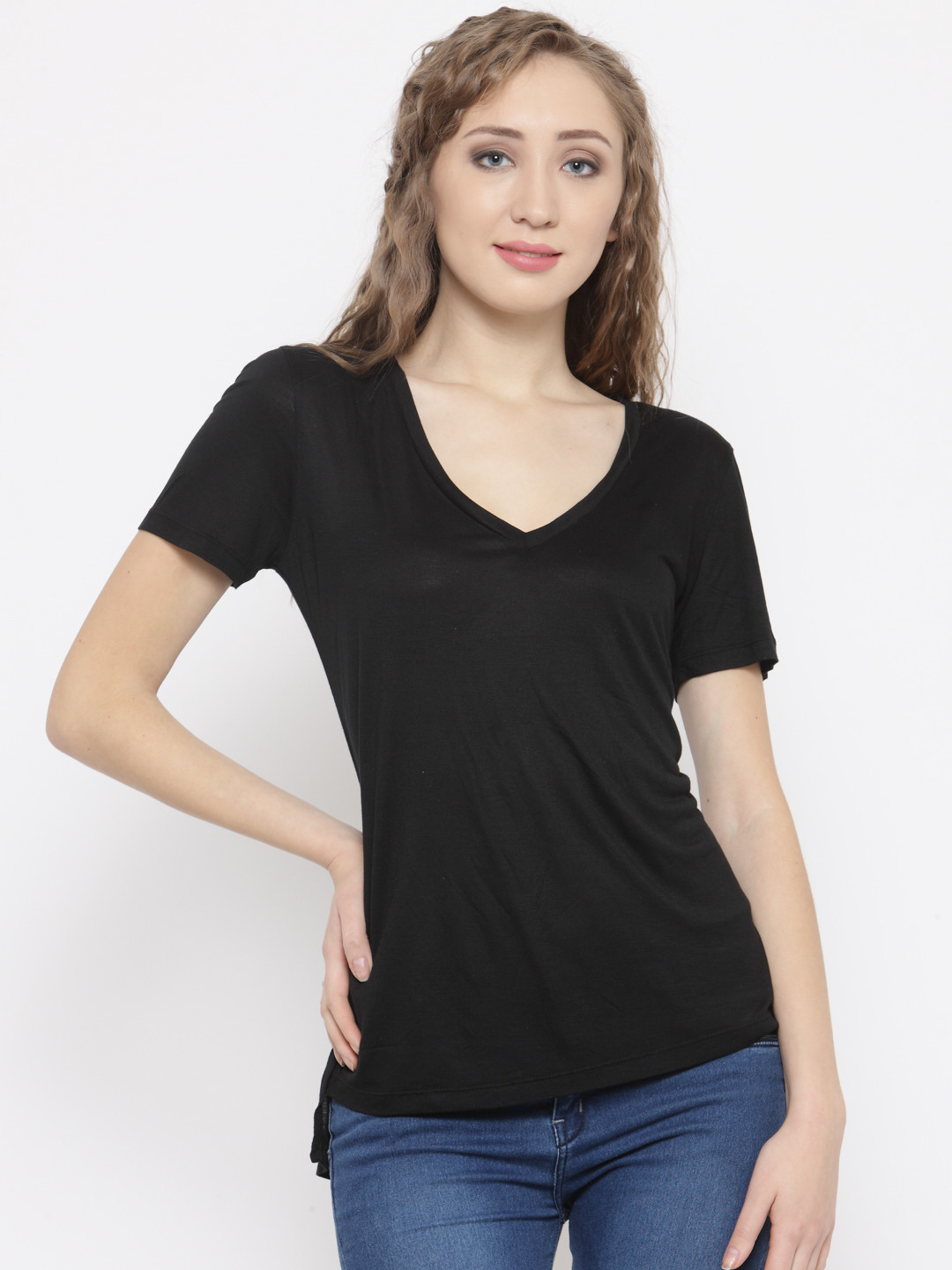 Buy FOREVER 21 Women Black Solid V Neck T Shirt Tshirts for Women