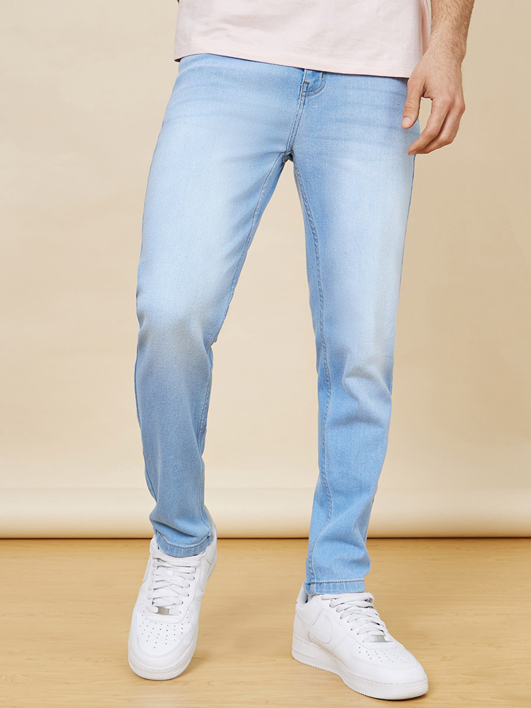 Buy Styli Men Slim Fit Light Fade Denim Jeans Jeans for Men 22135378